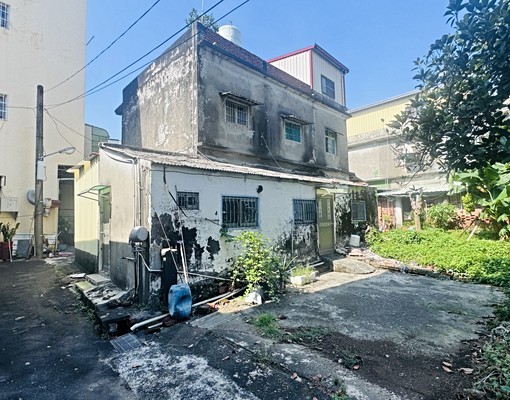 仁武近中正路商圈建地|買地送屋
