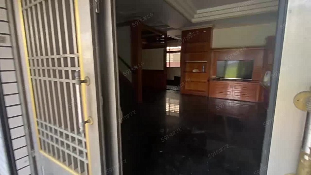 整棟7房透天出租~可寵可租補👉現況出租 - Image 1