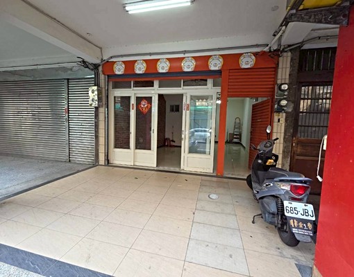 永樂街一樓+騎樓+市場旁+倉庫+好停車+好使用 - Image 12