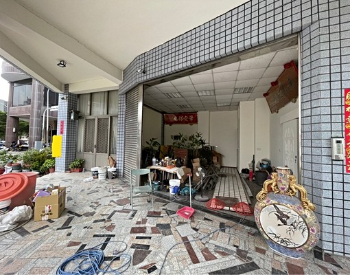 臨大路大角店可分開租歡迎美業輕食詳情請看內文可配件 - Image 4