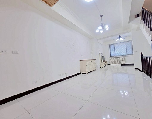 ⭐️秀泰三井LaLaport湖濱園區12年雙車店住 - 591租屋網 - Image 6