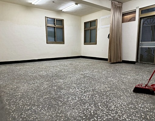 公館路一樓0936256079鄭S - Image 6