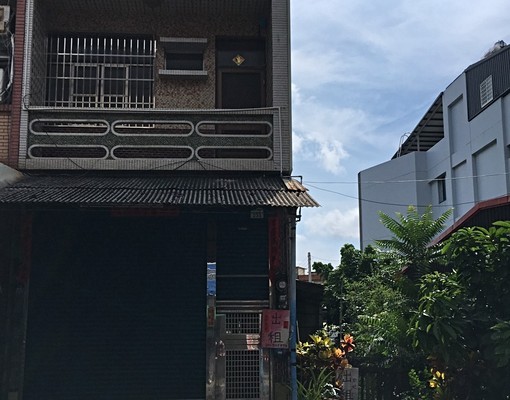 店面自住兩相宜. - Image 2