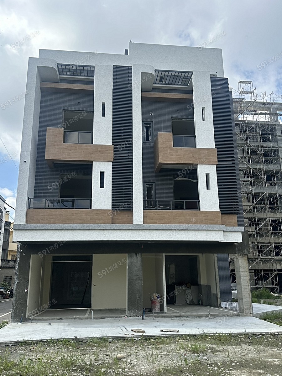 鴻創秀品苑(透天)實景圖