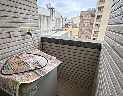 獨立套房*金山街商圈*陽台洗衣機 - Image 4