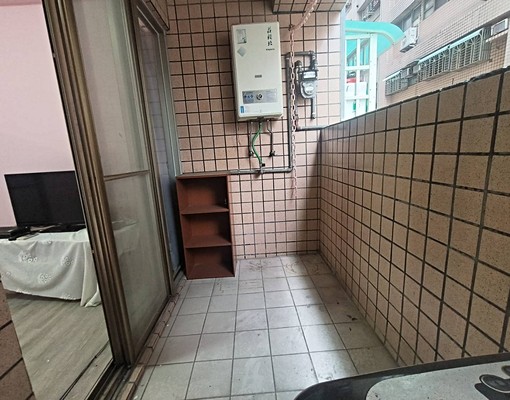 桃園買屋達人-可租補💕低租金冠倫套房(有陽台){事故屋} - Image 8