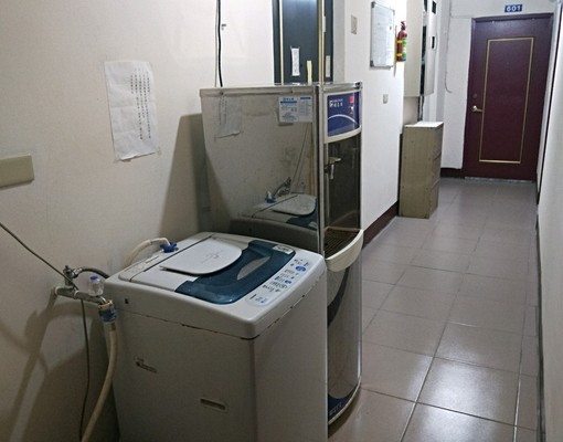 衛浴對外窗免費公共飲水機+洗衣機 - Image 9
