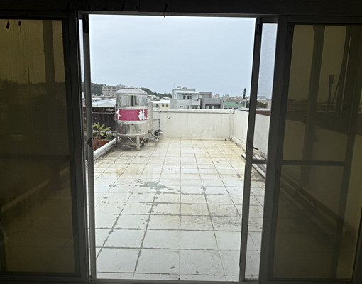 鄰黃昏市場透天店住 - Image 15