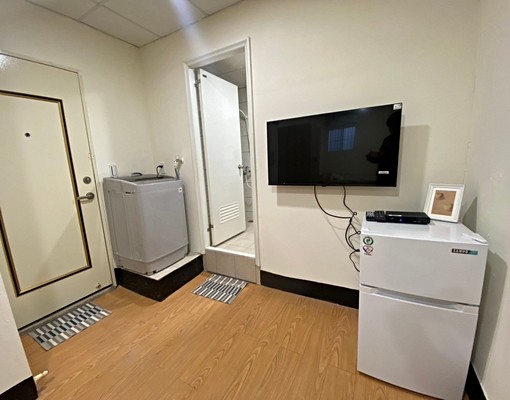 羅蘭/可租補/華中橋/代收垃圾/萬大路/共用陽台 - Image 4