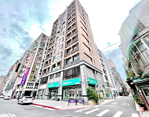 百萬裝潢⭐屋齡新漂亮電梯美屋+陽台⭐社區管理 - Image 15