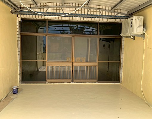 兆基🏡新市市區新裝修7房車庫透天~可報稅員工宿舍 - Image 1