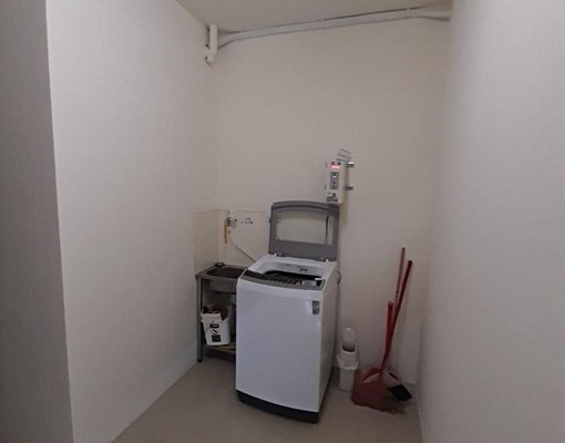 近麻園伍陽開窗套房含水電110v - Image 15