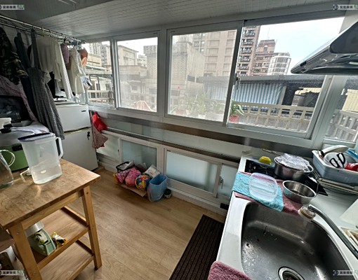 🌟永安市場電梯大套房｜可貓｜租補入籍👜採光佳拎包入住 - Image 3