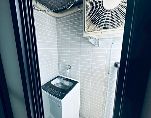 全新未住~免管理費一中旁獨洗獨曬可雙租補美套房全新家具電器 - Image 10