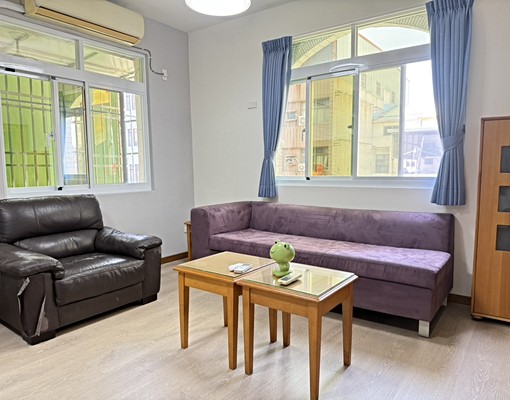 近SKＭ、草衙，可租補可養貓超大三房兩衛住家 - Image 1