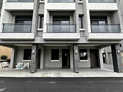 25.5萬/坪🔥52.23坪~三塊巷