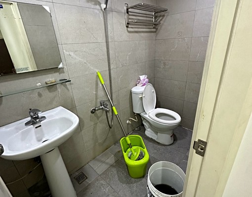 優質實惠價格三房,合租首選、禁止菸寵、自備家具、鄰近菜寮站 - Image 8