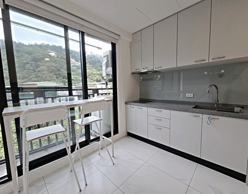 可租補景觀房/全新裝修家電家具/代收垃圾 - Image 9
