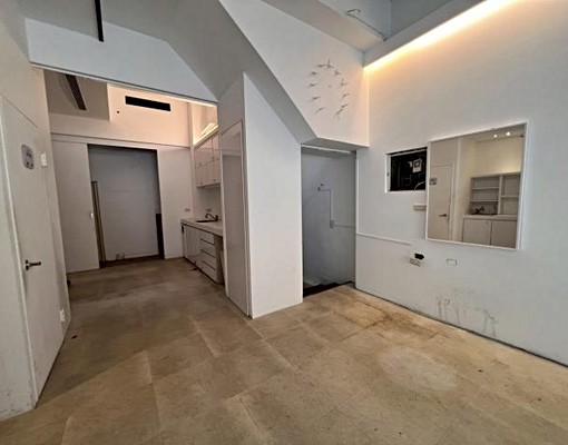 西區勤美誠品5米面寬邊間使用坪效大店面 - Image 1