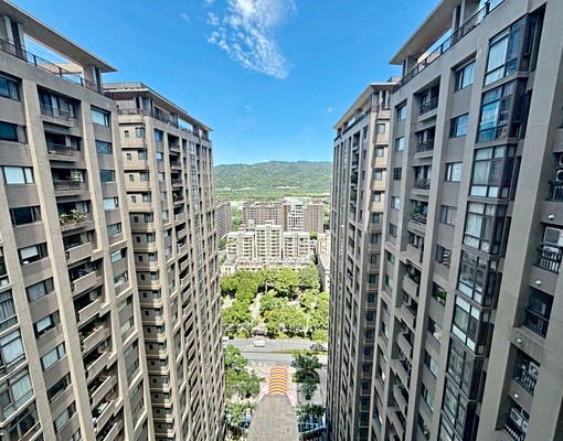 北大特區｜大學哈佛兩房｜家具齊全、社區可租車位🥇有巢小花 - Image 7