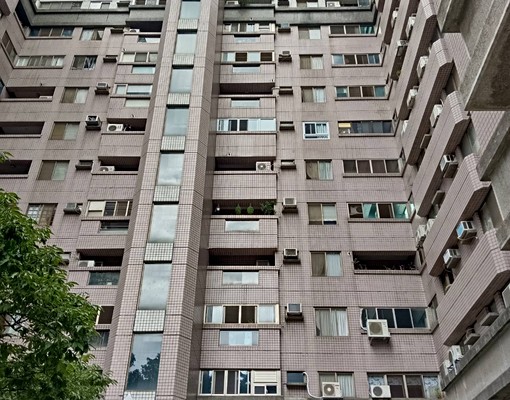 🏡文心捷運三房+平車|七期旁優質社區出租 - Image 15