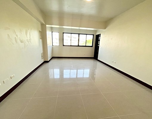 全新電梯別墅出租 - Image 15