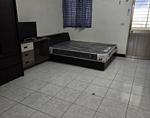 房東自租小套房出租一卡皮箱可入住生活繁華交通便利 - Image 4