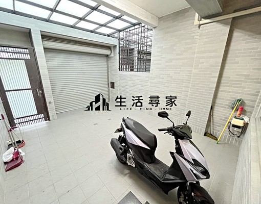 🗿安南5房透天、有車庫空間大可租補入戶籍✨🗿 - Image 2