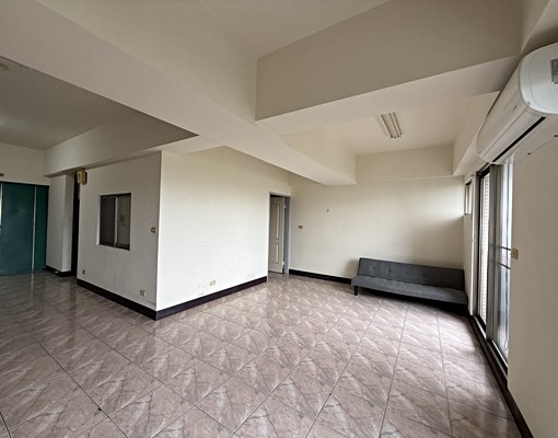 【大晟社會住宅】南紡商圈一房一廳(大空間免仲介費可租補) - Image 3