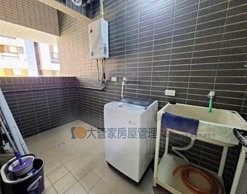 租近學區.園區.屋況極新.附平車位 - Image 12