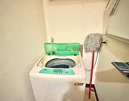 景安/免爬高/採光通風外推床獨曬/家具齊全機車位/生活機能佳 - Image 6