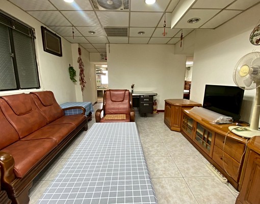 板橋大華街|陽光角間兩房一廳|全配家具|拎包入住|近捷運府中 - Image 1