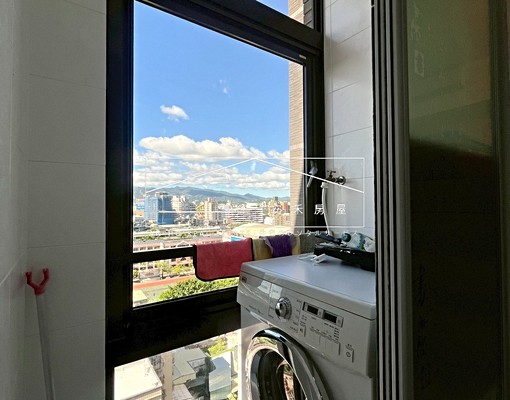 MRT市政府.精美裝潢.高樓景觀.明亮1+1房 - Image 13