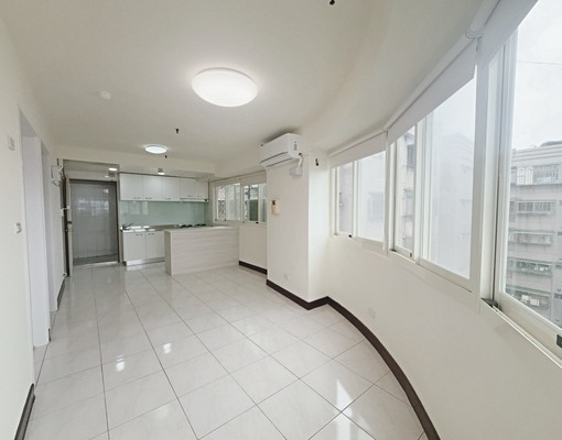 可租屋補助電梯大樓全新裝潢大坪數採光好二房二廳 - Image 5