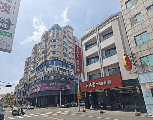 新市近新和重劃區名人花園3房大樓 - Image 13