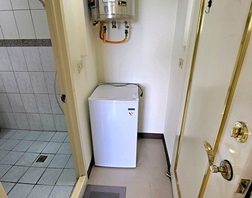 免仲介費~可租補中興大學景觀電梯套房 - Image 7