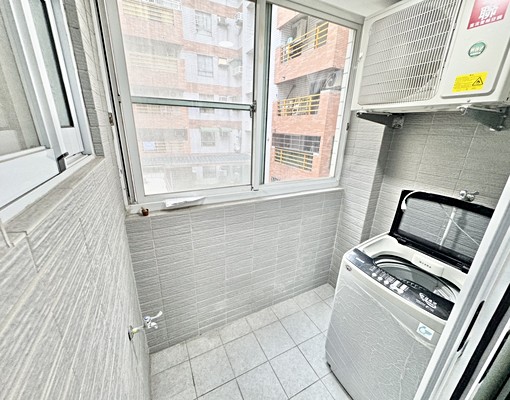 陽台獨洗~衛浴開窗~生活機能極佳 - Image 7