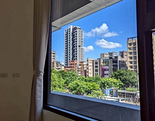 住進維也納,蘆洲最美公園學區宅可3房,可租補報稅入戶籍。 - Image 4