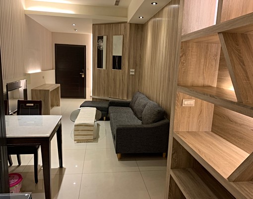 鄰近板橋捷運站;新裝潢舒適居住(可租補) - Image 1