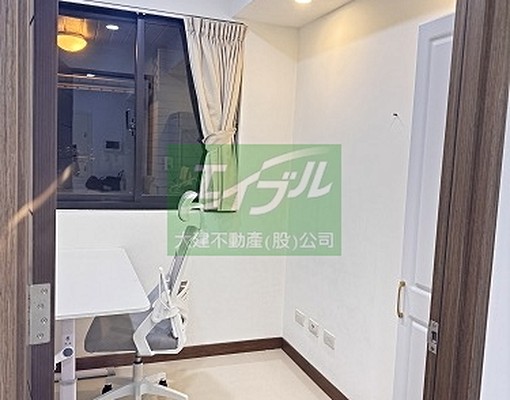 精緻二房☆高樓層☆泳池☆優質管理大樓@西門商圈 - Image 4