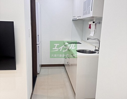 精緻二房☆高樓層☆泳池☆優質管理大樓@西門商圈 - Image 5