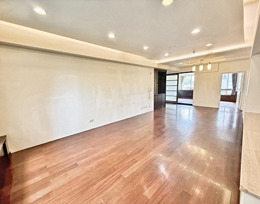 JR惠宇河畔炸裂案🔥系統櫃稀有釋出大4房寬敞客餐廳✅浴缸 - Image 7