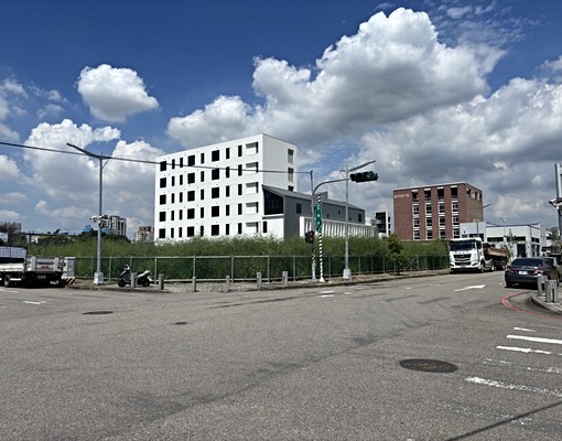 台中十四期重劃區學區建地