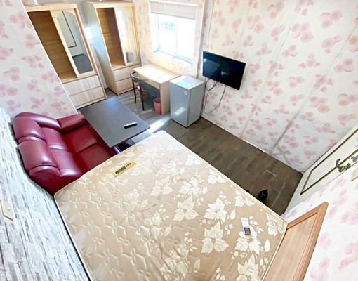 捷運板橋◆超值套房◆大面採光對外窗 - Image 1