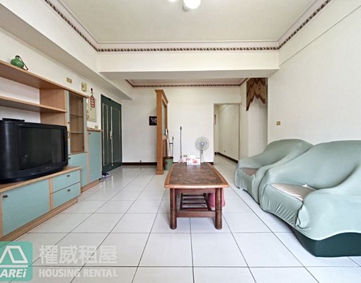 近裕誠巨蛋商圈⭐️河堤京城世界4房平車 - Image 1