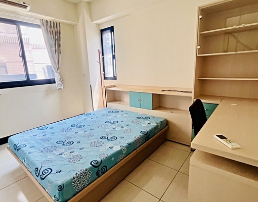 我是承辦🙋沙鹿輕屋齡邊間透天🉑停3車🚘#大坪數附傢俱 - Image 4