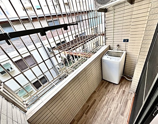 🍁超心動🍁水湳校區首選🍁陽台獨洗🍁室內機車位*1 - Image 12