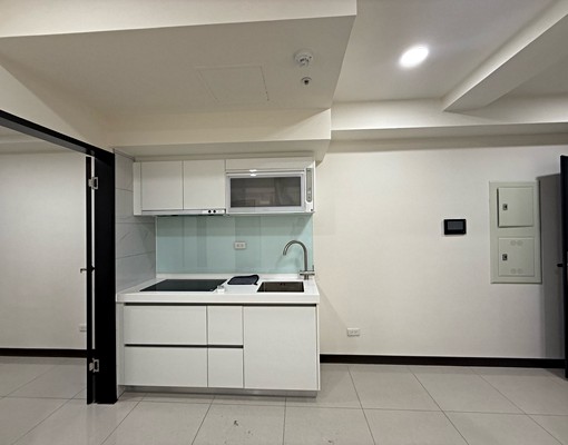 可租補~含管、全新裝潢三房十平車 - Image 9