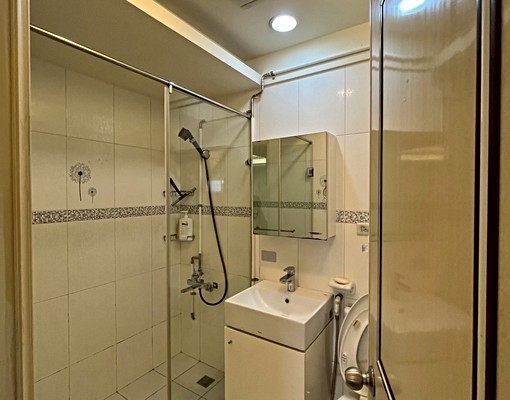 進中山醫大慶夜市三房平車 - Image 4