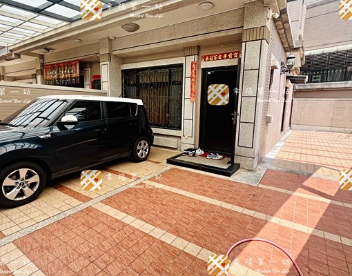 沙鹿整棟透天|可停雙車|可租補.戶籍.報稅|可寵|大庭院 - Image 1